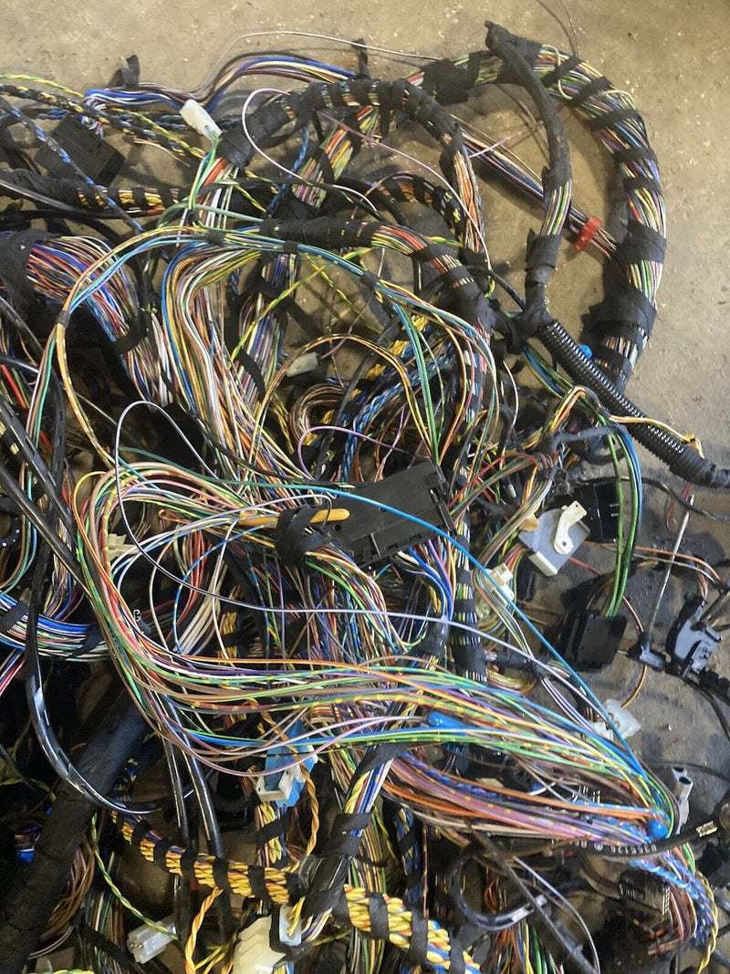 1988-1996 BMW E34 5 Series 525i 535i Main Body Wiring Harness OEM #1928M