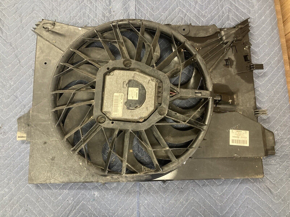 2005 2006 2007 Volvo S60R S60 V70R 2.5L Cooling Fan Shroud OEM 30723105 #1515M