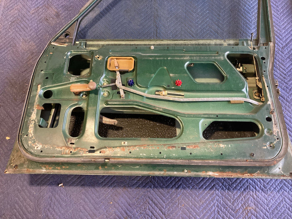 1975-1985 Volvo 242 240 244 245 Passenger Door Coupe Right Green 2 OEM #1692M