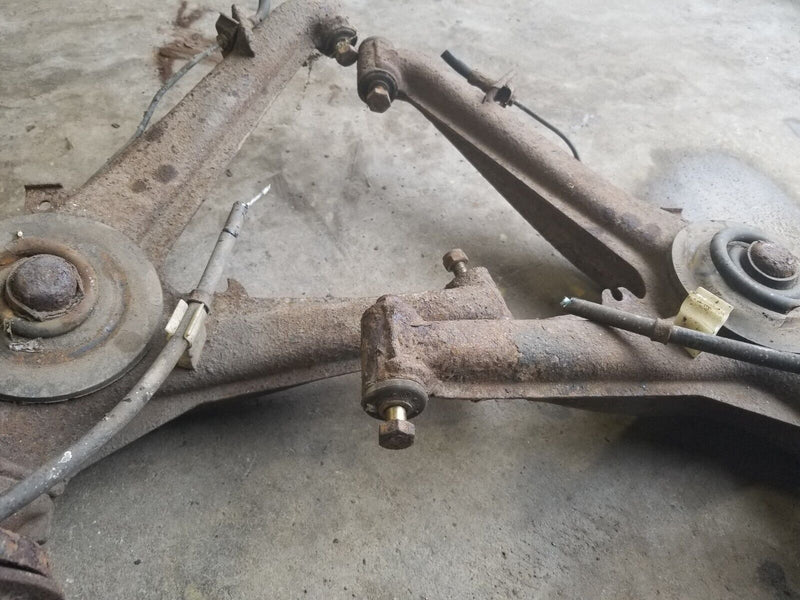 1984-93 BMW E30 318i 325i REAR BRAKE CONTROL A ARM HUB ASSEMBLY WHEEL OEM #CN574