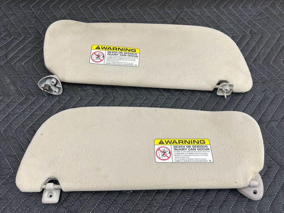 1998-2001 Dodge Ram 1500 Pair of Left & Right Tan Shade Sun Visor OEM #723EM