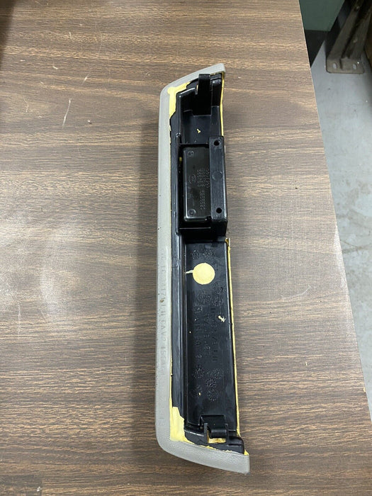 88-98 Chevrolet GM Silverado Rear Armrest & Ash Tray Trim 15546429 OEM #1299E