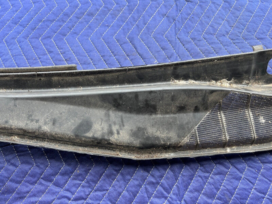 1979-1985 Mercedes 300SD W126 Wiper Cowl Shield Trim Cover 1268300113 OEM #362EM