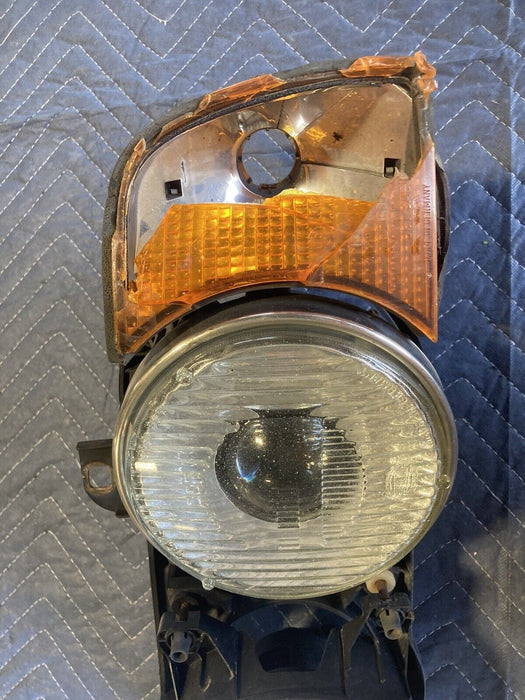 1988-1996 BMW E34 5 Series 525i 535i Left Headlight Assembly LH OEM #2036M