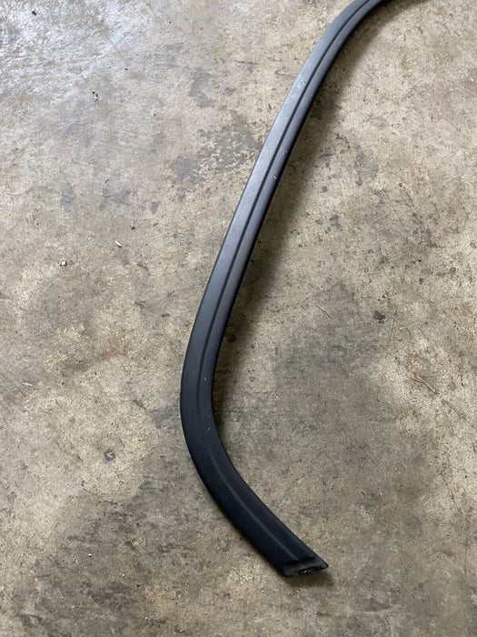 1984-91 BMW 3 Series E30 Sedan Rear Right Pass Door Trim Exterior 325ix #762E