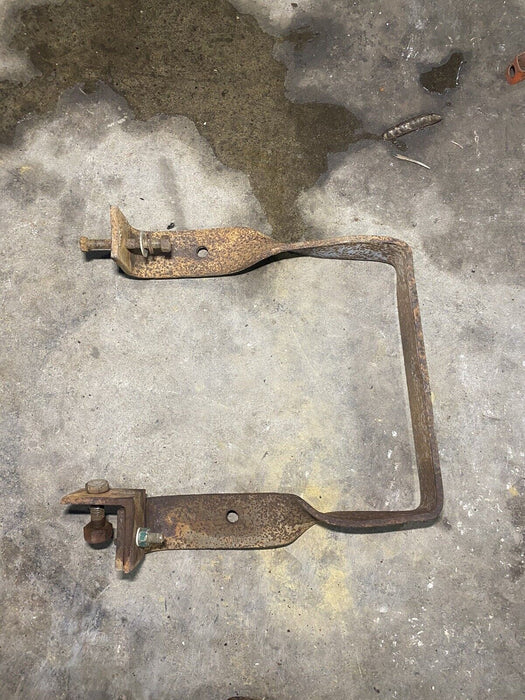 1938-1954 Allis Chalmers B C AC Left Hand Step Plate Strap OEM 848057 #2061E