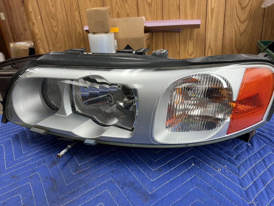 2005-2007 Volvo S60R V70R Driver LH Left Headlight Lamp 30698823 OEM #1012EM