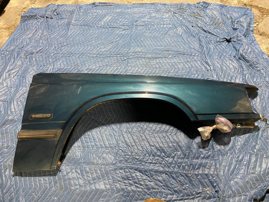 1990-1998 Volvo 940 900 Pass Right Fender Facelift Green Wagon Sedan OEM #1094E