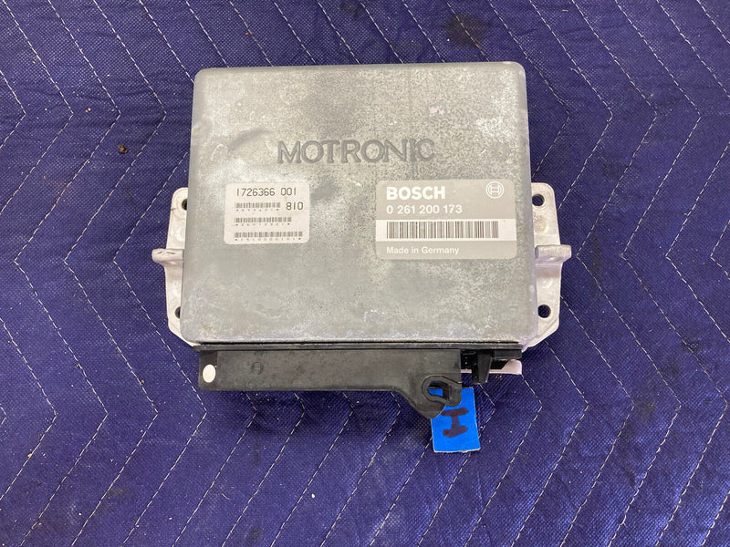 1984-91 BMW 318i 325i E30 ECU Engine Control Unit Computer 0261200173 OEM #2521M