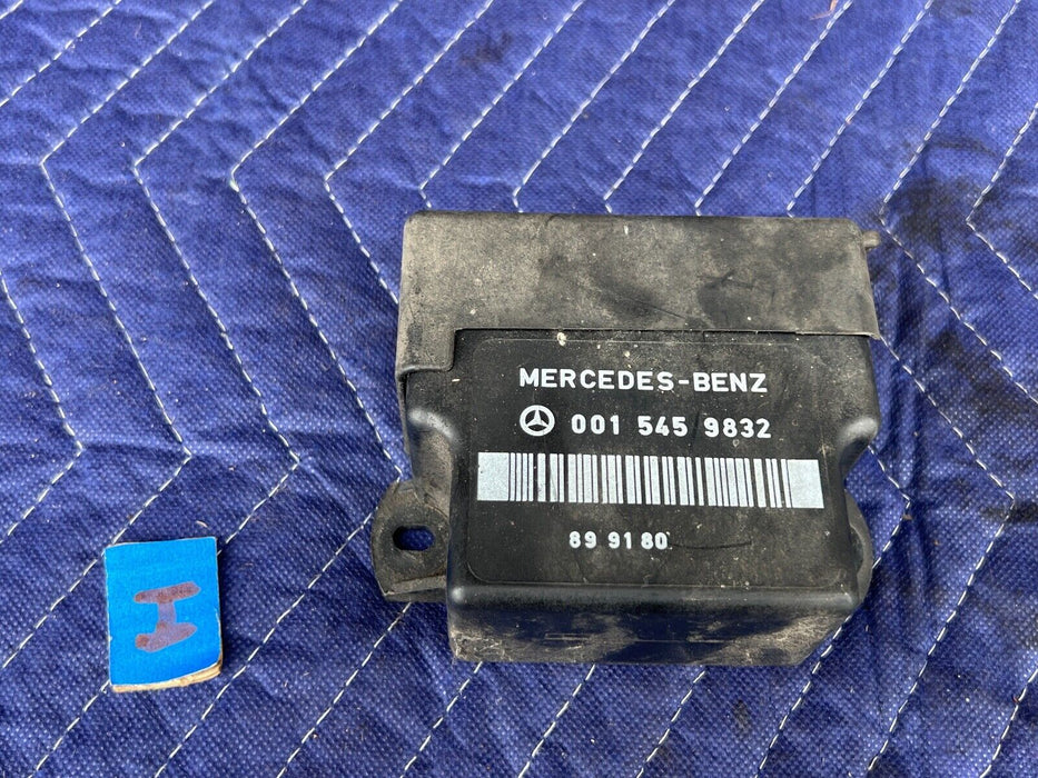 1979-1985 Mercedes 300SD W126 Diesel Glow Plug Relay Module 0015459832 OE #374EM