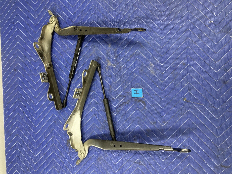 2004-2007 Volvo S60R V70R S60 Hood Bonnet Hinges Left Right Pair OEM #2914M