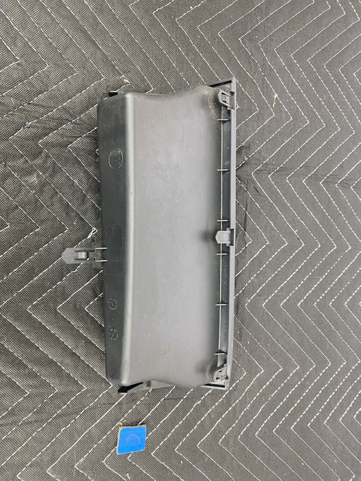 2009-2010 Pontiac Vibe Toyota Matrix Dash Cubby Storage Box 55041-02130 #3106E