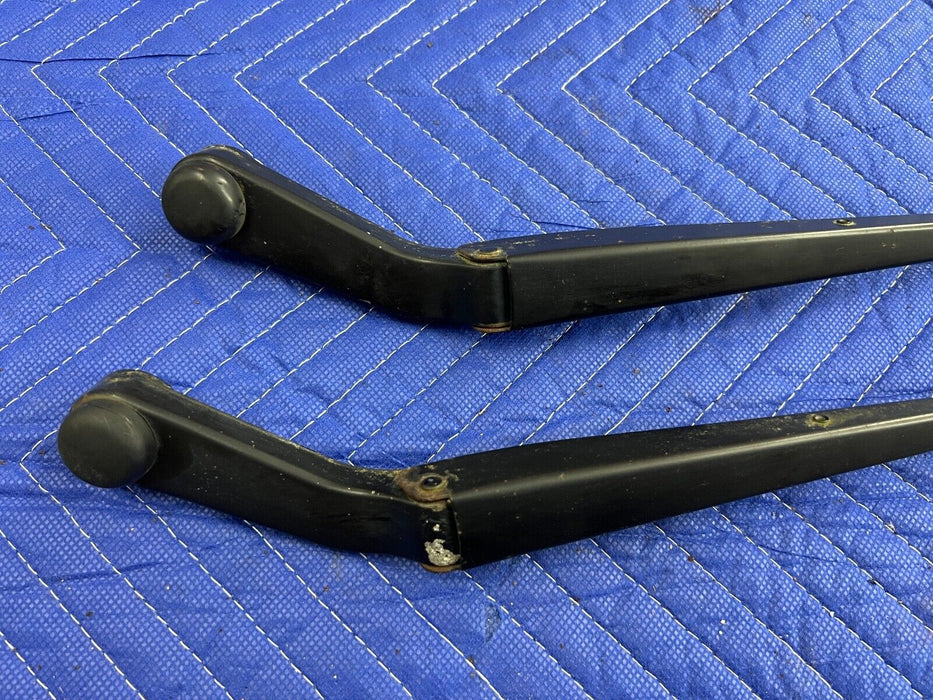 1998-2002 Isuzu Trooper LH & RH Windshield Wiper Arm Blade Pair Set OEM #944EM