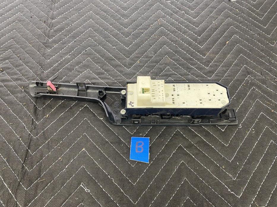 09-10 Pontiac Vibe 09-13 Matrix Toyota Front Left Master Window Switch OE #3156E