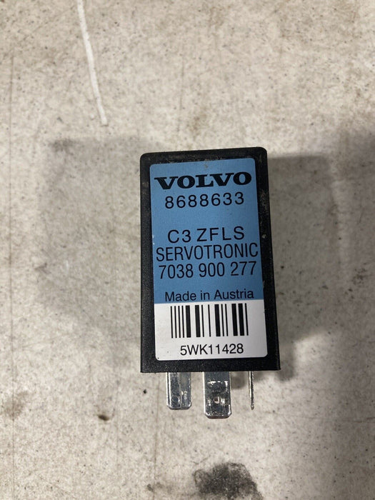 2005-2007 Volvo S60R S60 V70R Servotronic Relay 8688633 C3 VFLS OEM #1591M