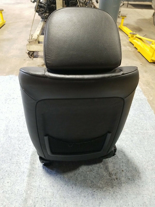 1997-2006 E46 Series BMW 330XI LEATHER FRONT PASSENGER SEAT COMPLETE  #46CN