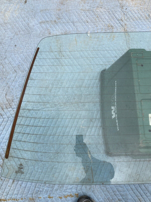 1982-1994 BMW E30 318i 325i Rear Window Glass Windshield Back Coupe OEM #2241M