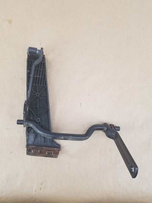 1984-93 BMW E30 318i 325i OEM GAS PEDAL ACCELERATOR #CN551