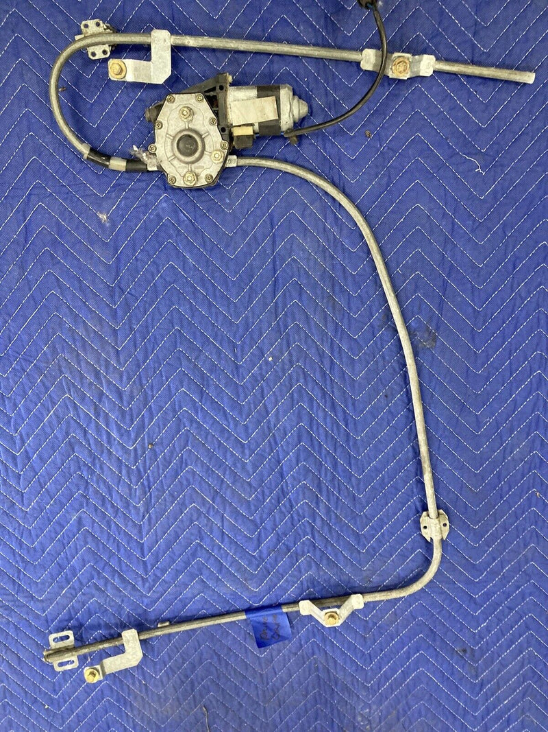 1984-1991 BMW 318i 325i E30 Left Front Coupe Window Regulator Motor OEM #2606M