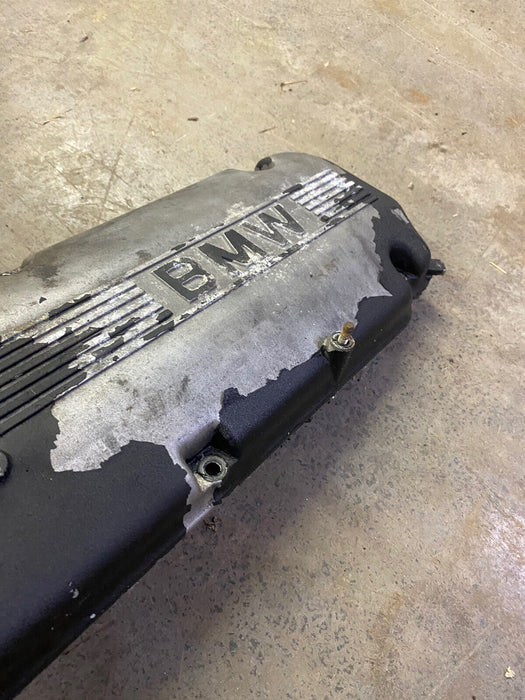 1989-95 BMW E24 635CSi M30 E32 E34 Valve Cover 11121710974 1710973 E24561 #40E