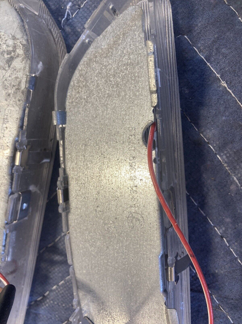 1988-1996 BMW E34 5 Series 525i 535i Map Reading Light Pair 8359073 OEM #1976M
