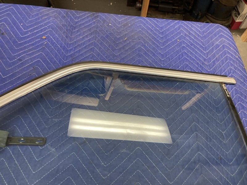 1984-1991 BMW 318i 325i E30 Passenger Rear Window Coupe Right Glass OEM #2582M