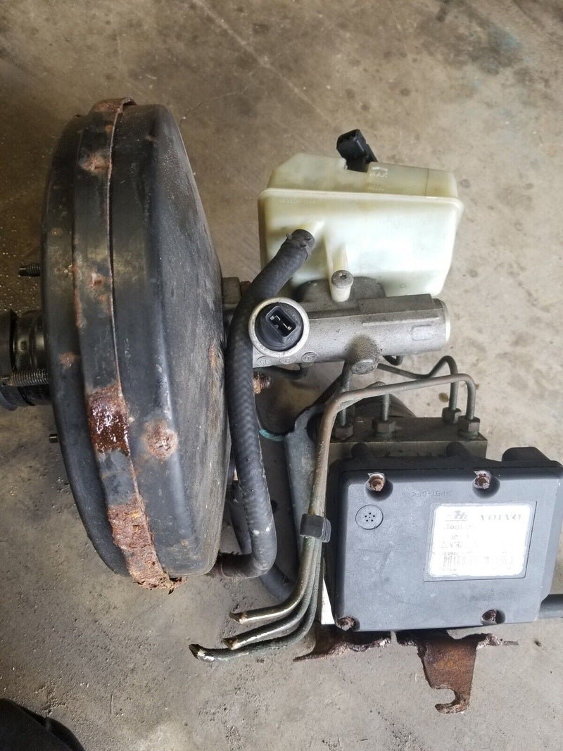 1992-1997 Volvo 850 850R ABS Pump & Master Cylinder & Brake Booster OEM #2892E
