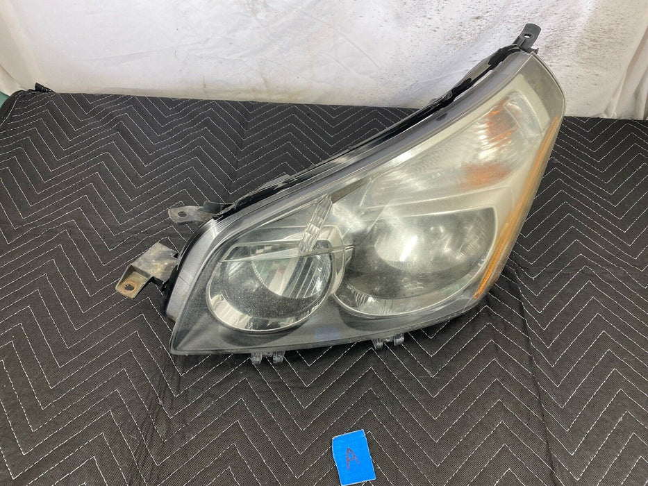 2009-2010 Pontiac Vibe Driver Side Left LH Headlight Assembly Light OEM #3152E