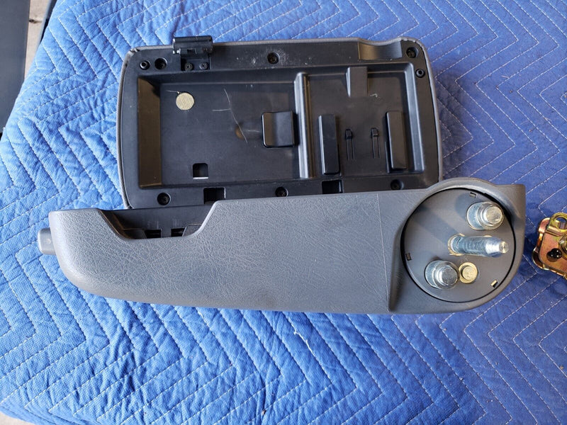 2003-2006 Honda Element OEM Driver Sear Armrests Console + Stock Hardware #964CN