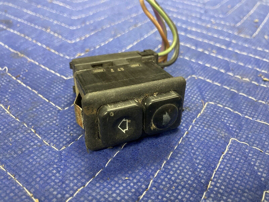 1984-1991 BMW 318i 325i E30 Window Switch Button 1381204 OEM #2541M