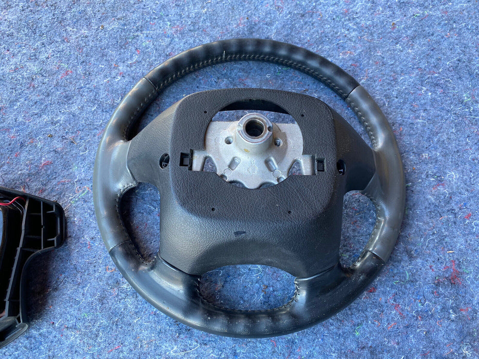 99-01 ISUZU VEHICROSS Two Tone Steering Wheel & Horn Button Center Gray #1386E