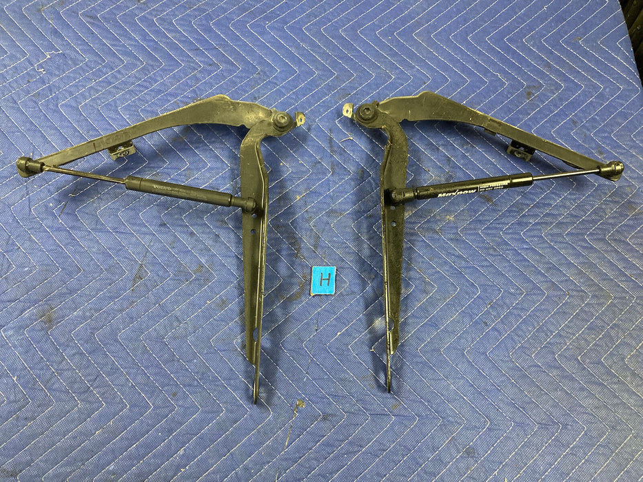 2004-2007 Volvo S60R V70R S60 Hood Bonnet Hinges Left Right Pair OEM #2914M