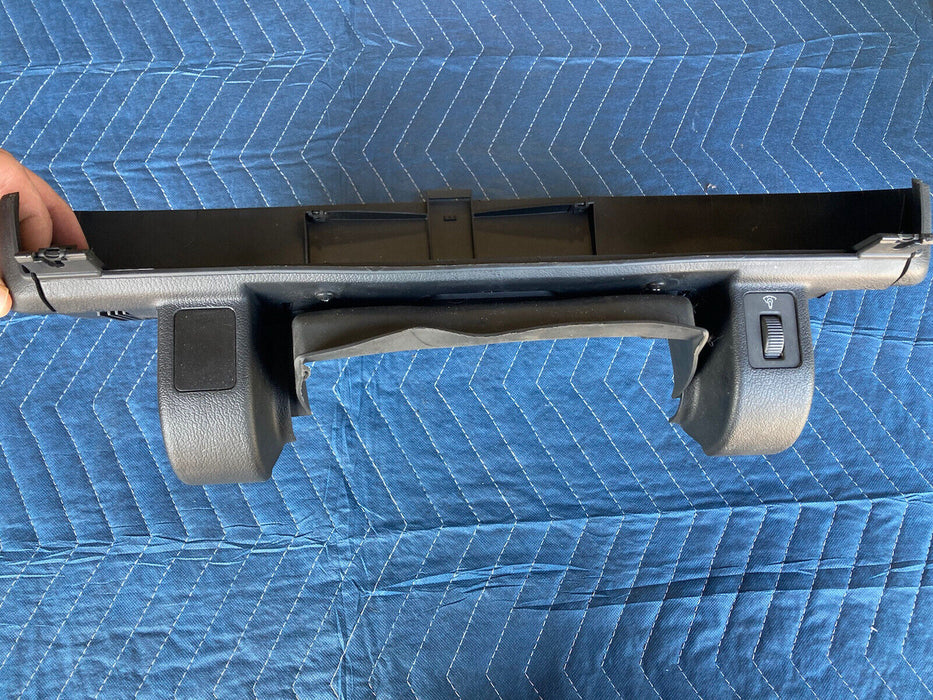 1998-2005 Land Rover Freelander Gauge Cluster Backing Mount Instrument #2448M