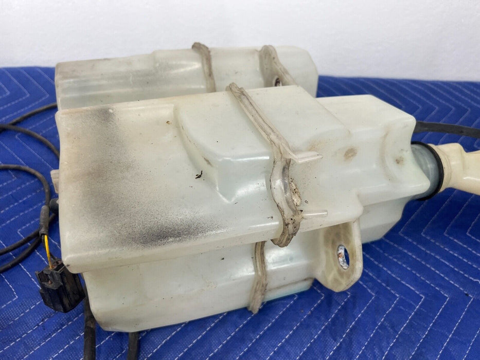 2005-2007 Volvo S60R V70R Windshield Wiper Fluid Tank Jug Reservoir OEM #1258EM