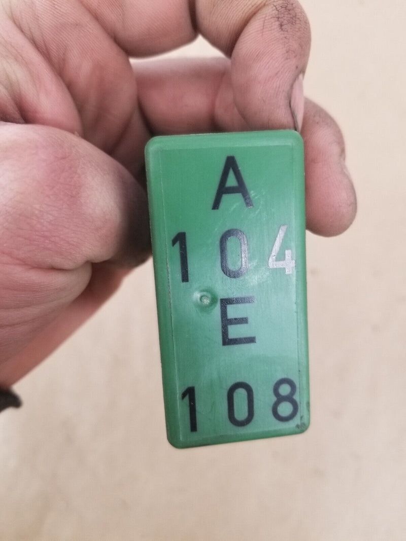 Genuine Volvo 3523200 Light Control Module Relay V70 S70 C70 850 850R V70R #2861