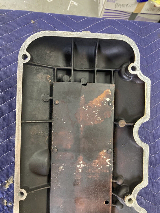 1984-1991 BMW 318i 325i E30 Engine Valve Cover Head Top  OEM #2577M