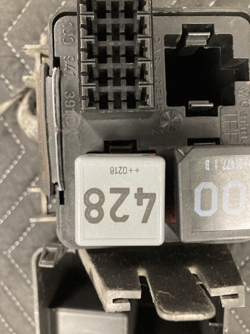 1999-2005 Volkswagen VW Jetta MK4 1j0941389 Engine Bay Fuse Relay Box OEM #2374M