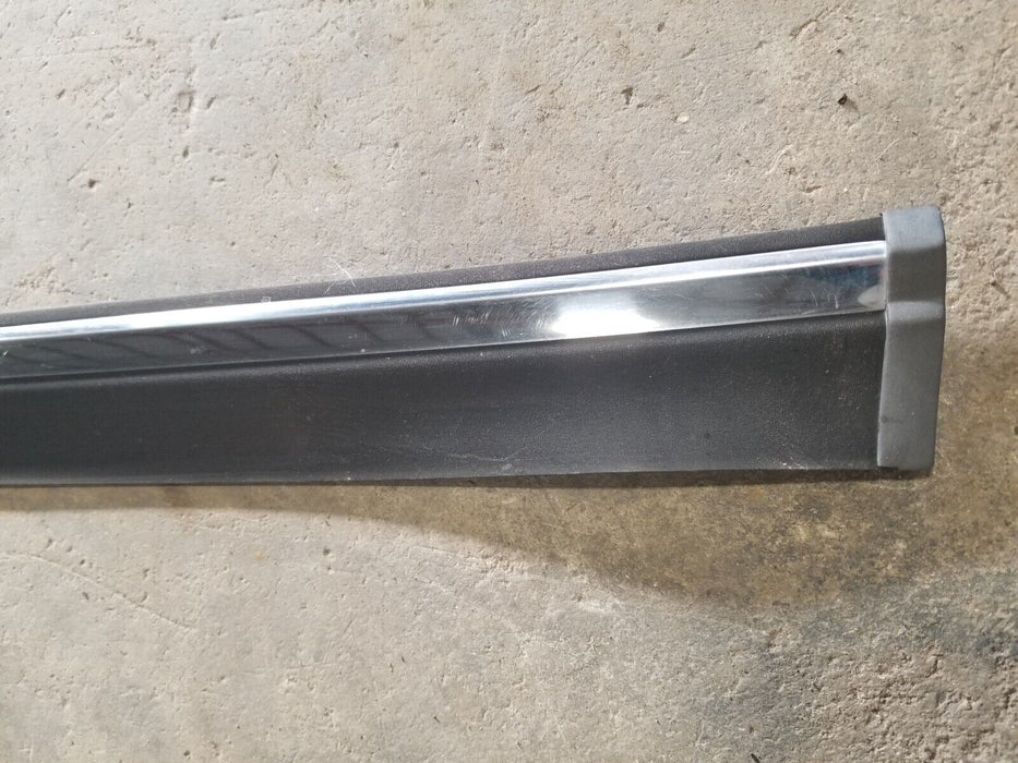 1986-1993 Volvo 240 242 244 245 Rear Bumper to Trunk Trim Molding Chrome #162AN