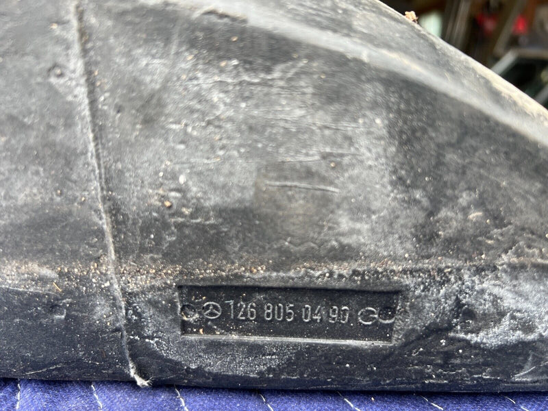 1979-1985 Mercedes 300SD W126 Vacuum Power Pump Housing Cover 1268050490 #350EM
