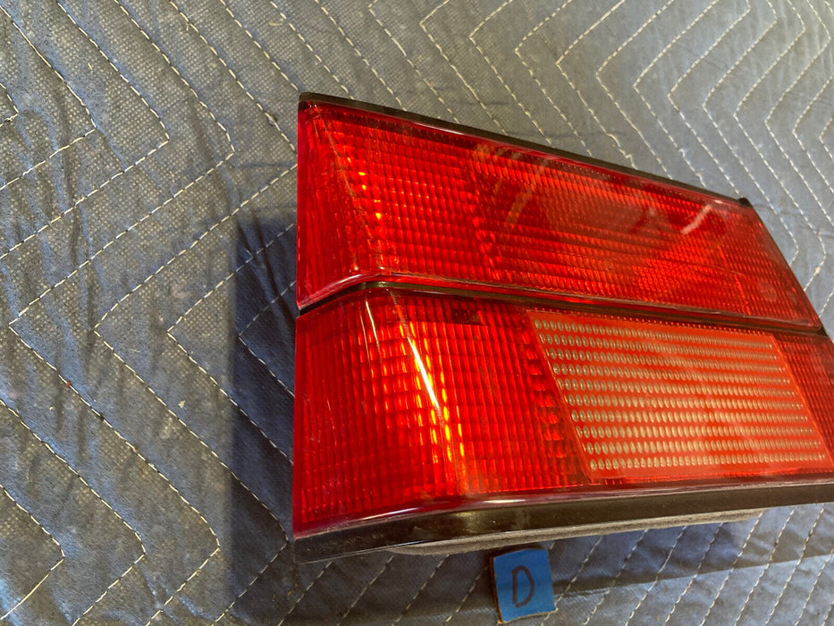 1988-1996 BMW E34 5 Series 525i 535i Left Rear Tail Light LH Trunk OEM #2018M