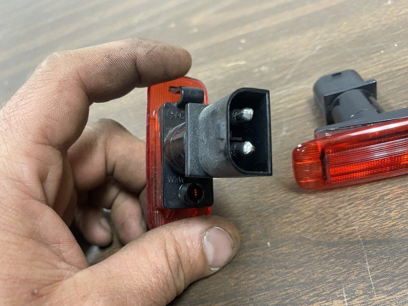 1998-2000 Volvo C70 S70 V70 Red Door Warning Light 9151343 9178328 OEM #2982E