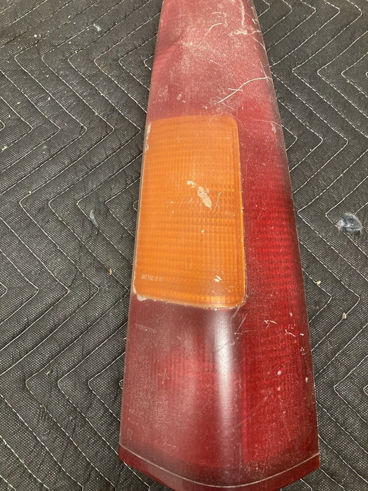 1998-2000 Volvo V70R S70 V70 Right RH Tail Light Upper Amber 3512609 OEM #381M