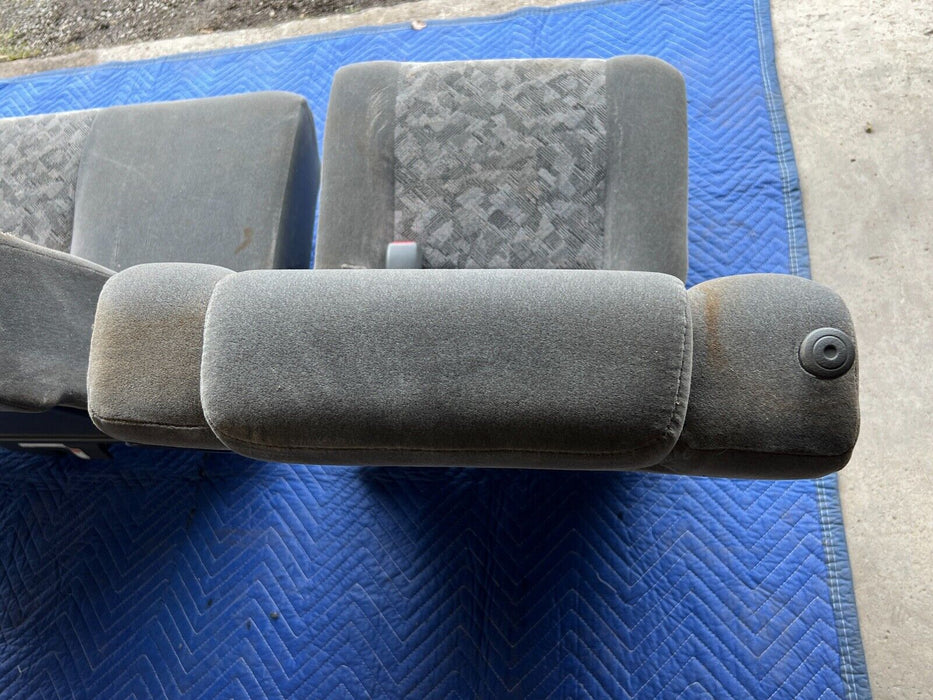 1998-2002 Isuzu Trooper Fabric Full Set Back Rear Seat Assembly OEM #926EM