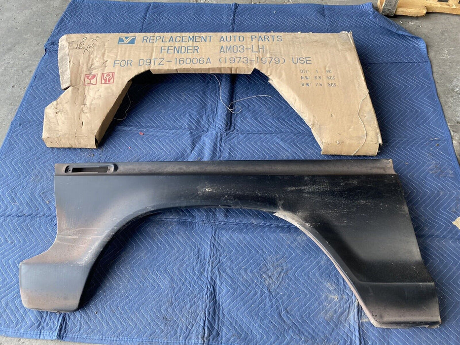 1973-1979 Ford F Series F100 F150 F250 F350 P/U Truck LH Front Fender NOS #951E