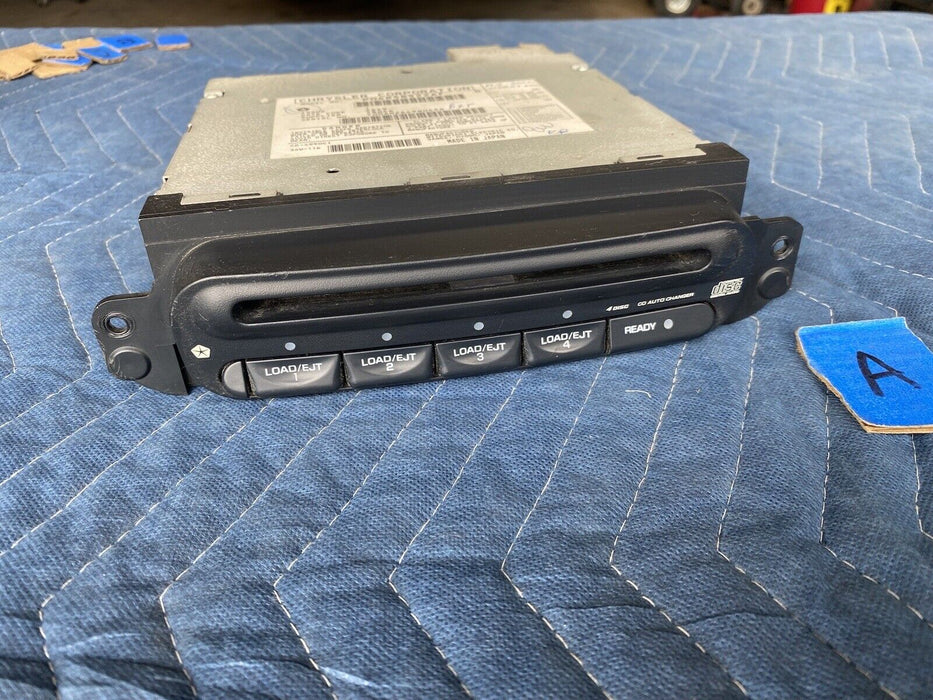 2001-2004 Chrysler 300M 4 Disc CD Auto Changer Player P04858522AF OEM #7MC