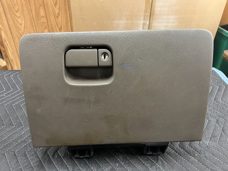 1995-1998 Acura TL Front Dash Glove Box Compartment Storage Assembly OEM #822EM