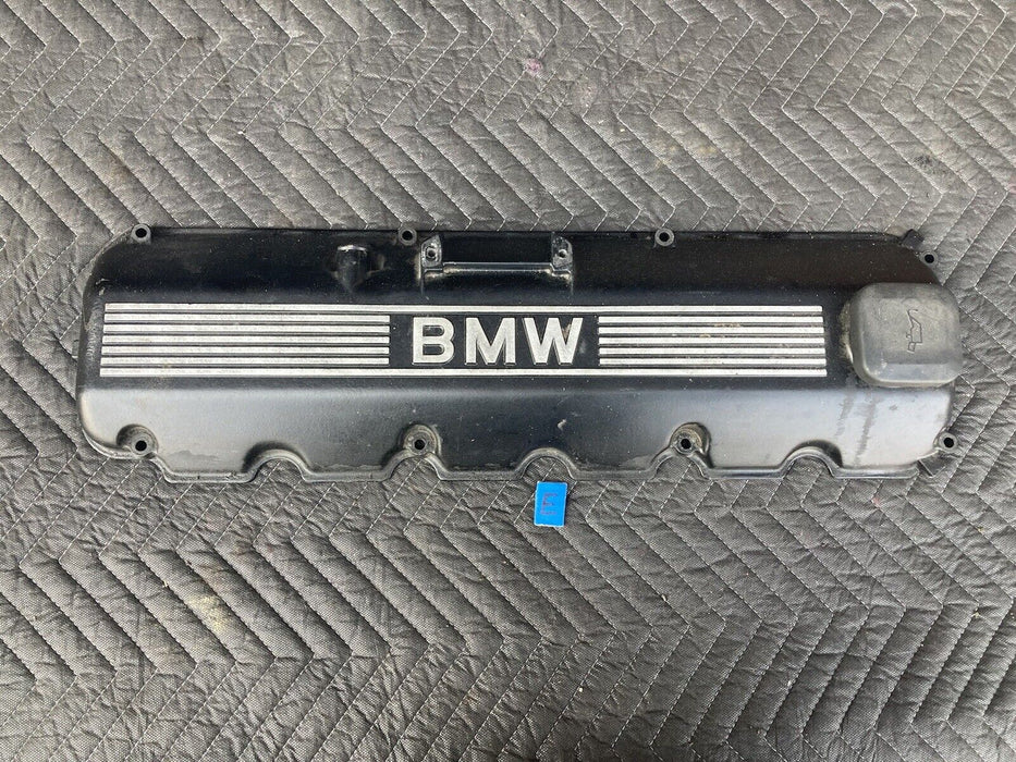 1982-1994 BMW E30 318i 325i Valve Cover Ton Engine Logo Oil Cap OEM #2168M