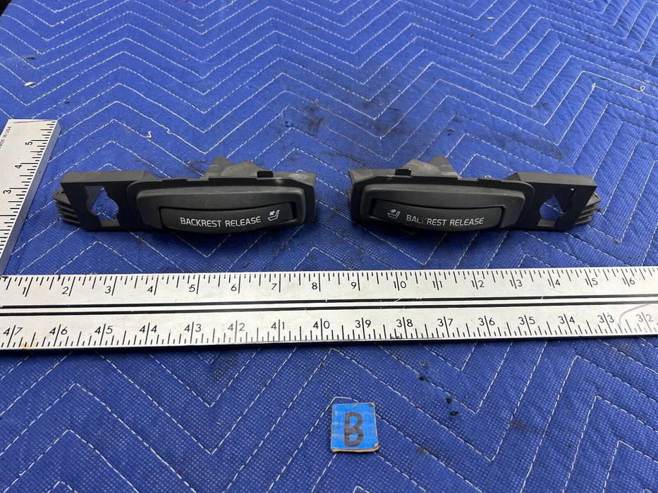 2005-2007 Volvo S60R V70R RH & LH Back Rest Release Handle 9188720 OEM #1006EM