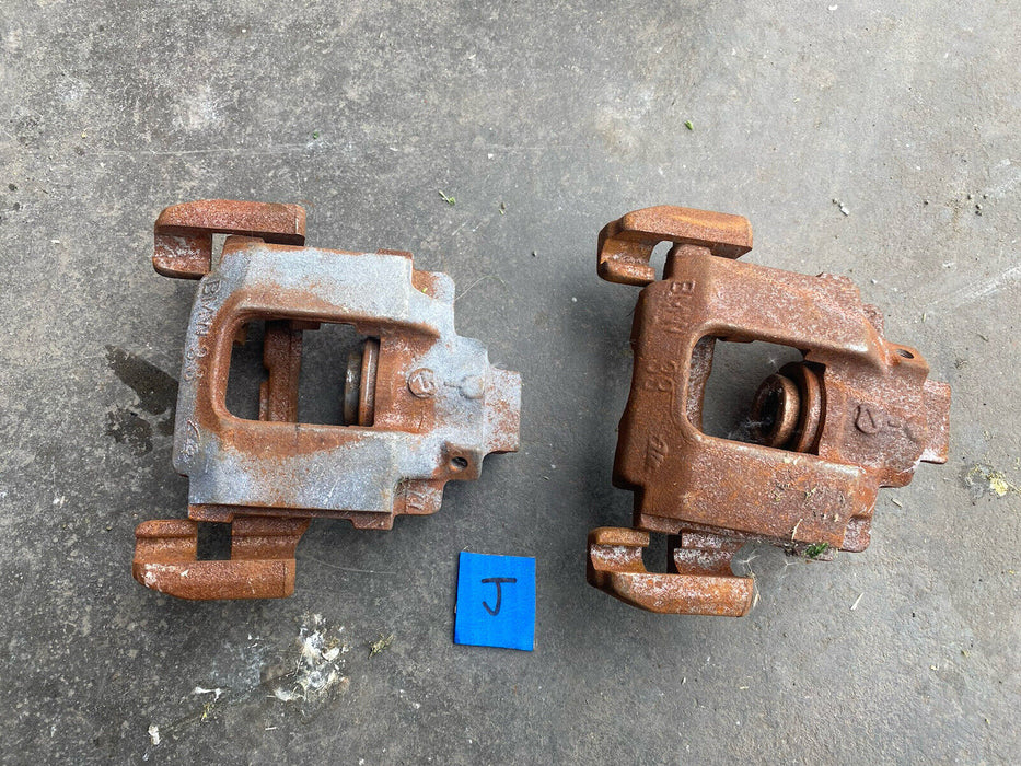 BMW E30 ATE 33 Left & Right Rear Brake Caliper Pair 318i 325i #3049E