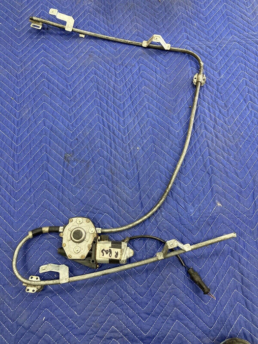 1984-1991 BMW 318i 325i E30 Right Front Coupe Window Regulator Motor OEM #2607M